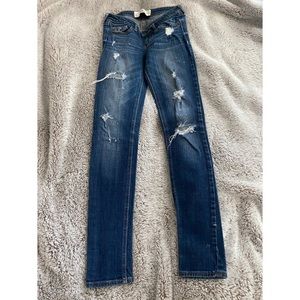 Ripped demin skinny jeans | Hollister Co. | Size 0 - 24